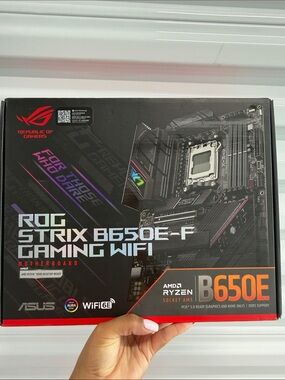 SEALED ASUS ROG Strix B650E-I GamingWiFi AMD B650 AM5 Ryzen™ Desktop Motherboard